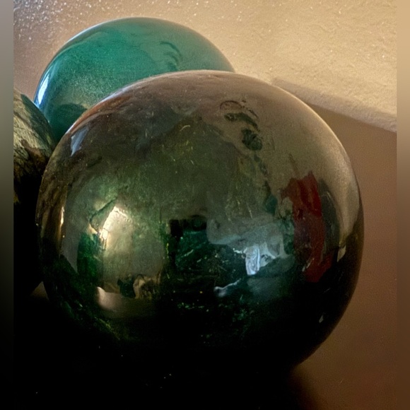 Pier One Earthy Multi Color Orbs | Spheres Set | Home Decor - Picture 4 of 5